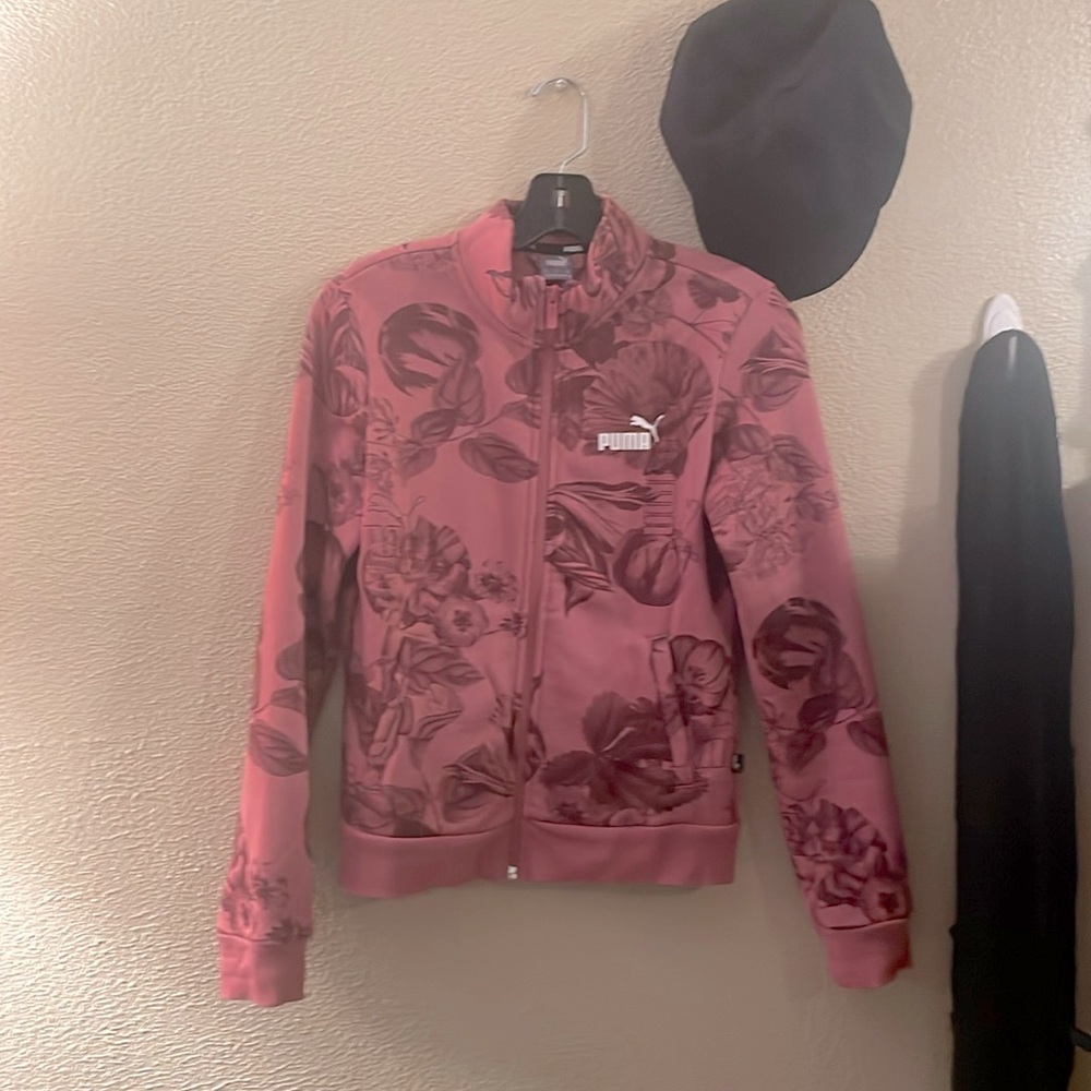 Sporty Puma jacket